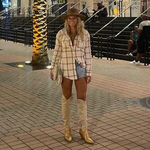 Tan and Gold Croc-Embossed Cowboy Boots